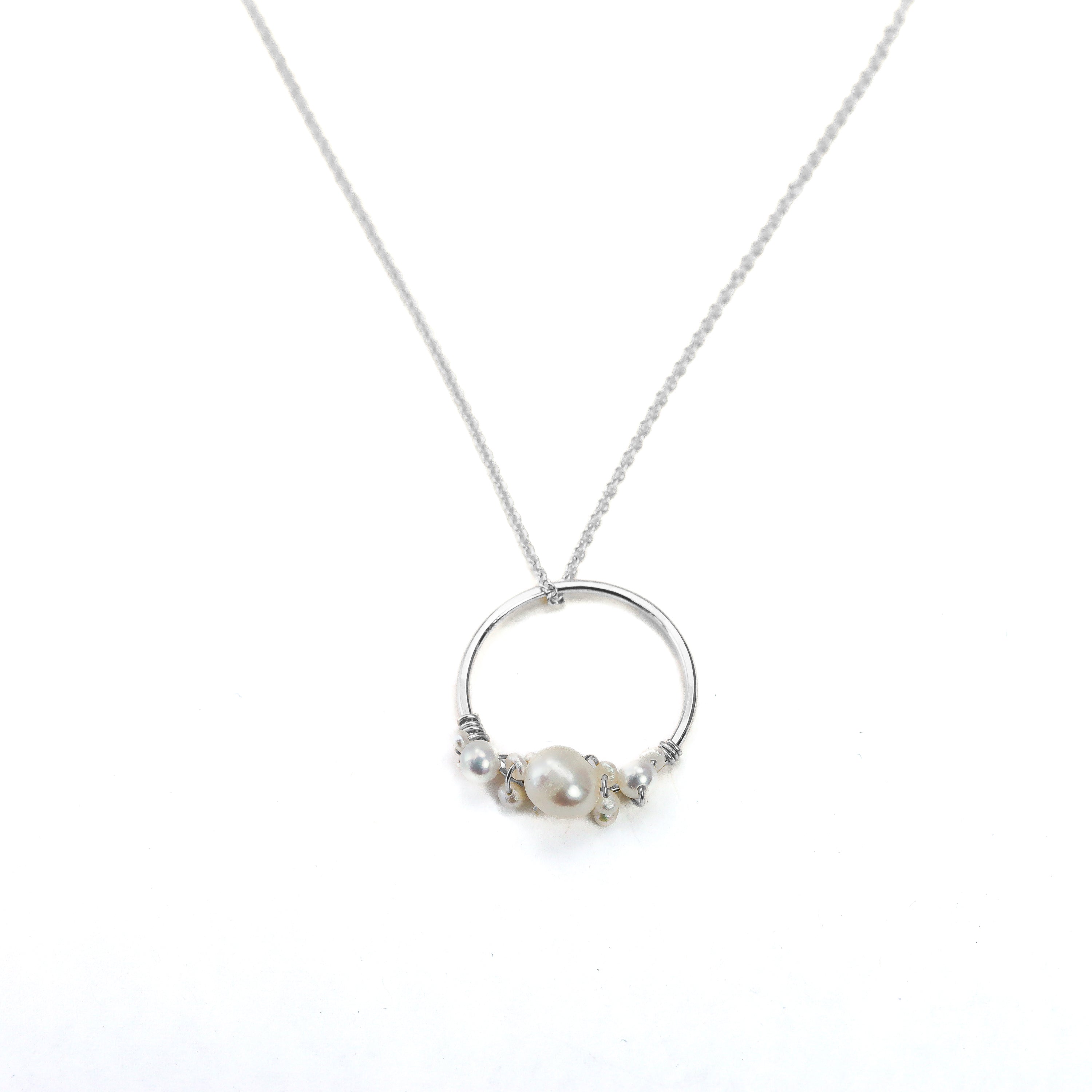 Bubbly Pearl Necklace