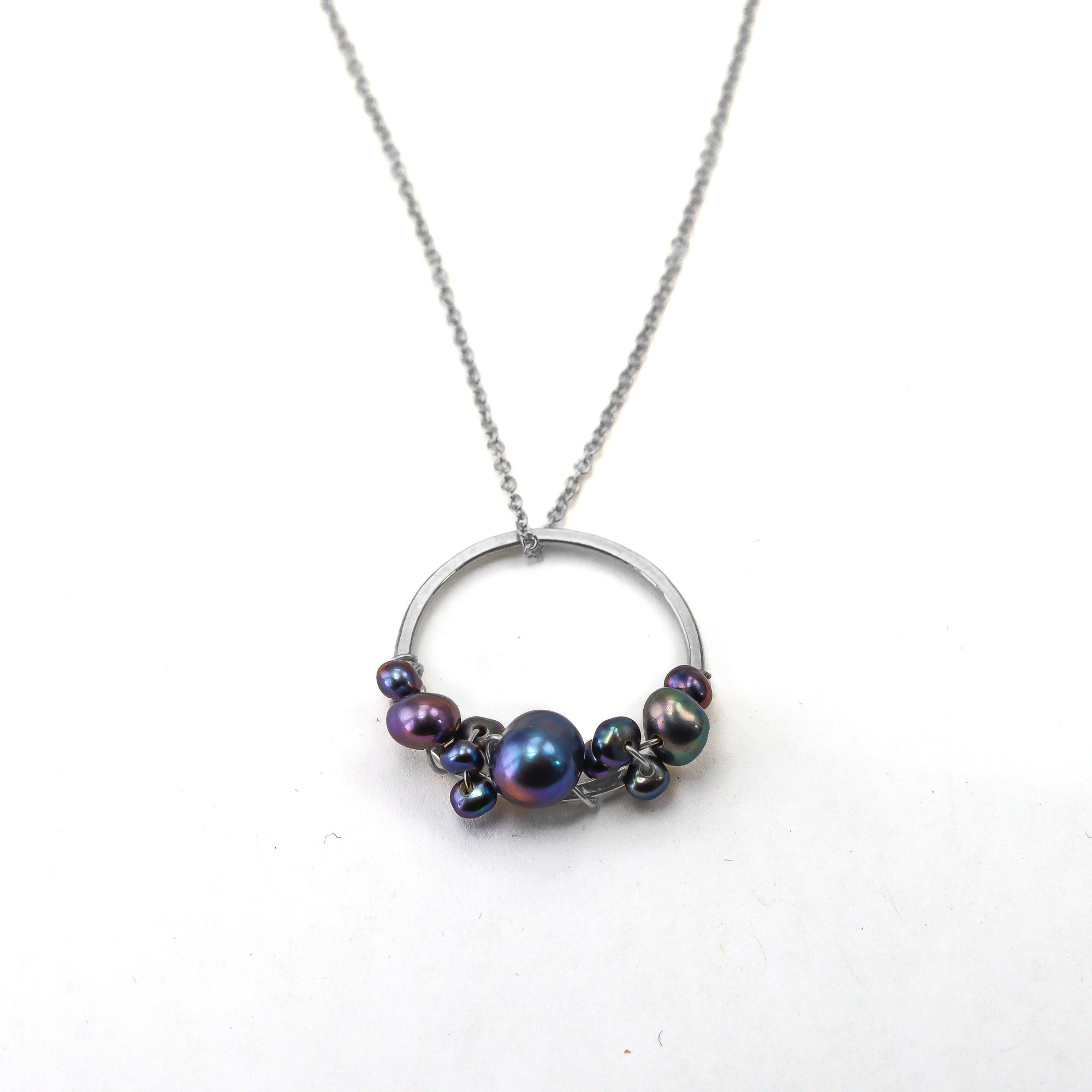 Bubbly Pearl Necklace