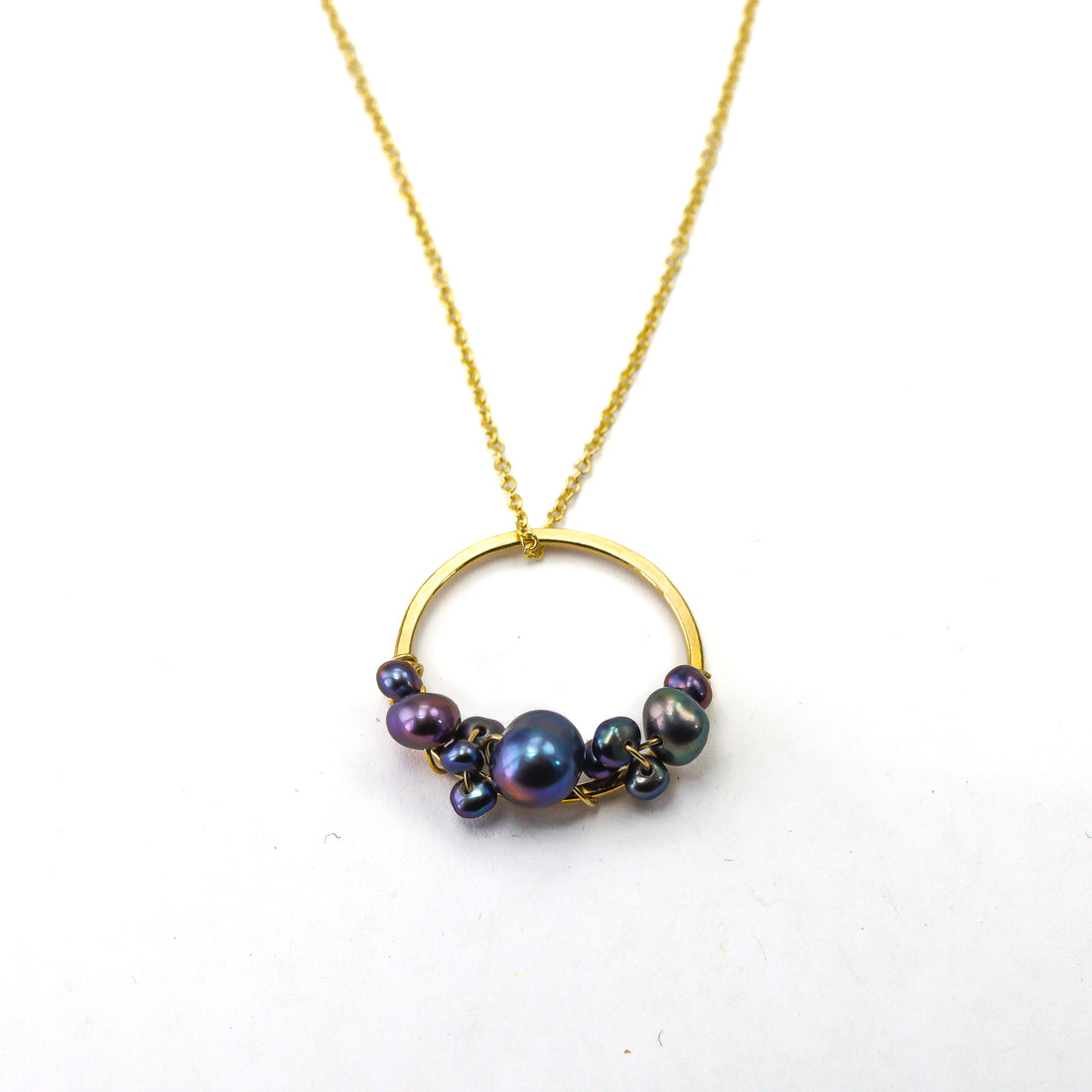 Bubbly Pearl Necklace