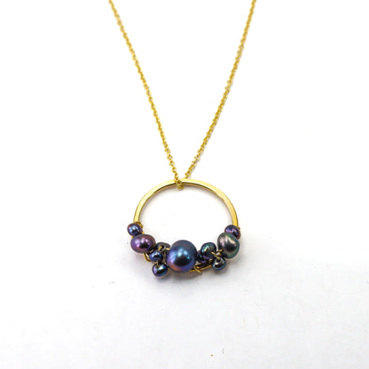 Bubbly Pearl Necklace