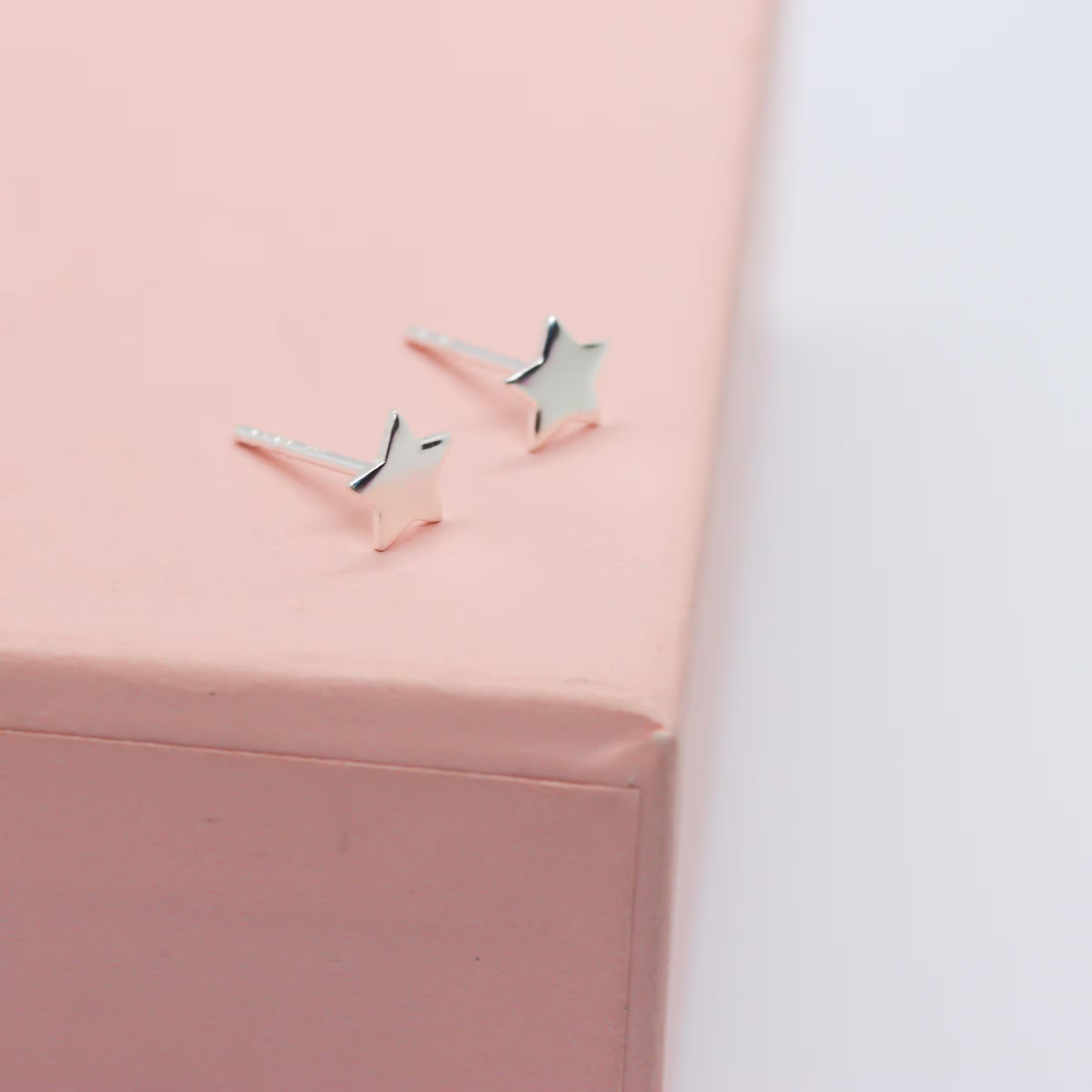 Dainty Star Stud Earrings