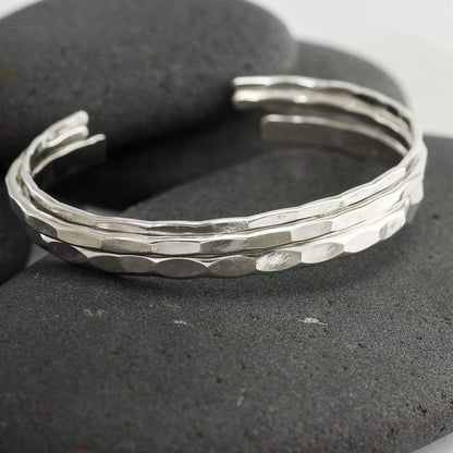 Hammered Cuff Set in Silver