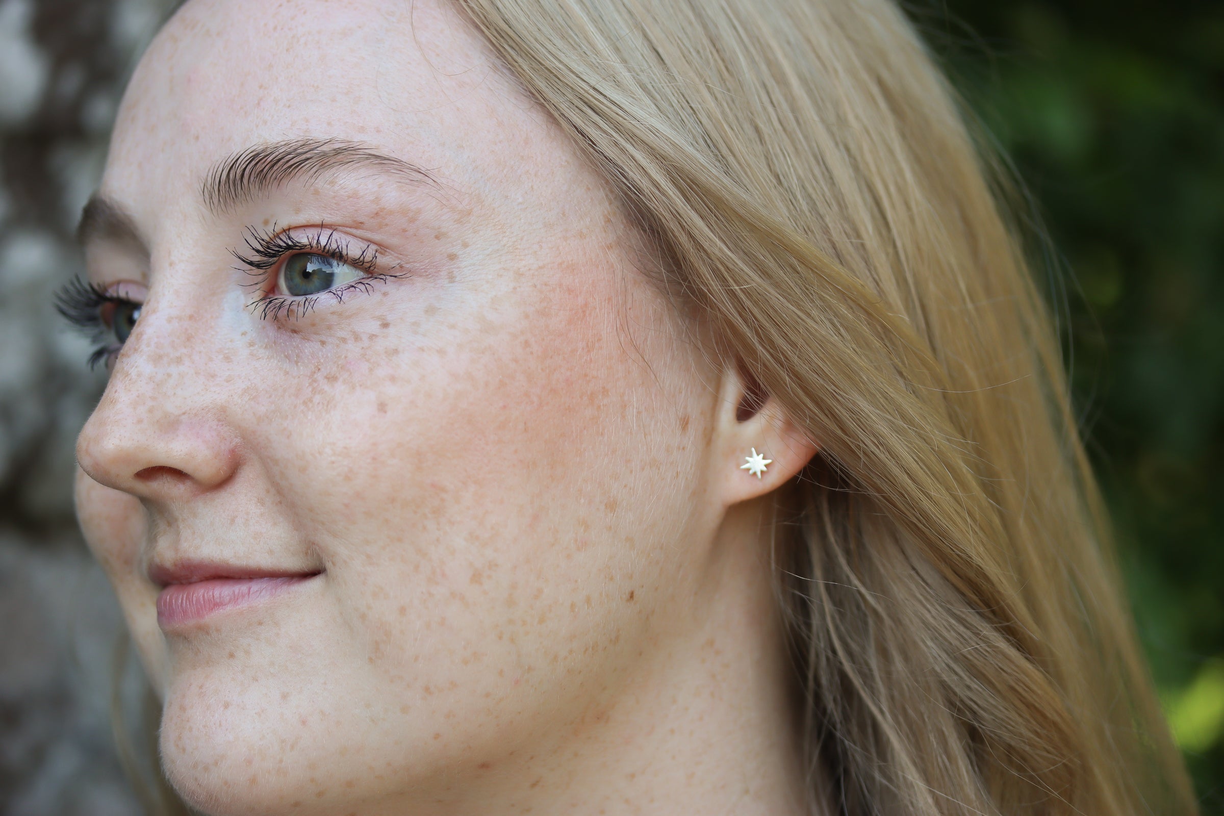 Eight‑Point Pole Star Stud Earrings