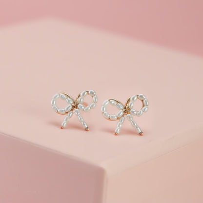 Pearl Stud and Necklace Set