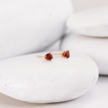 Solid 14K Gold Sapphire Studs