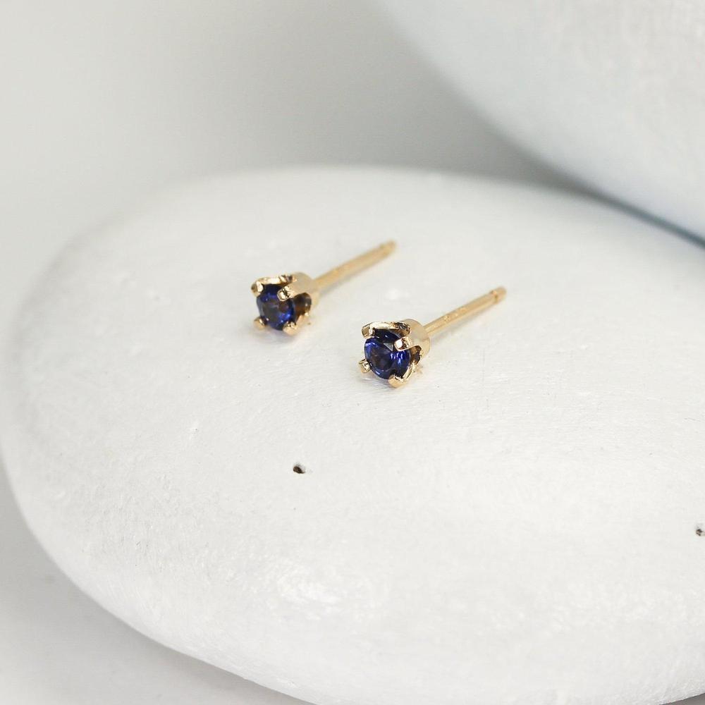 Solid 14K Gold Sapphire Studs